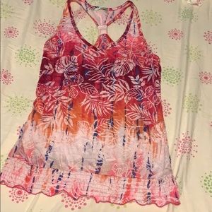 Maurice’s tank top